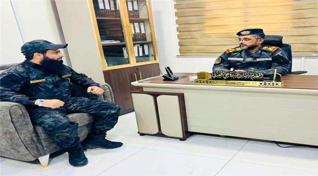 العميد لحمدي يشيد بأداء فرع مكافحة المخدرات بعدن بقيادة مياس الجعدني